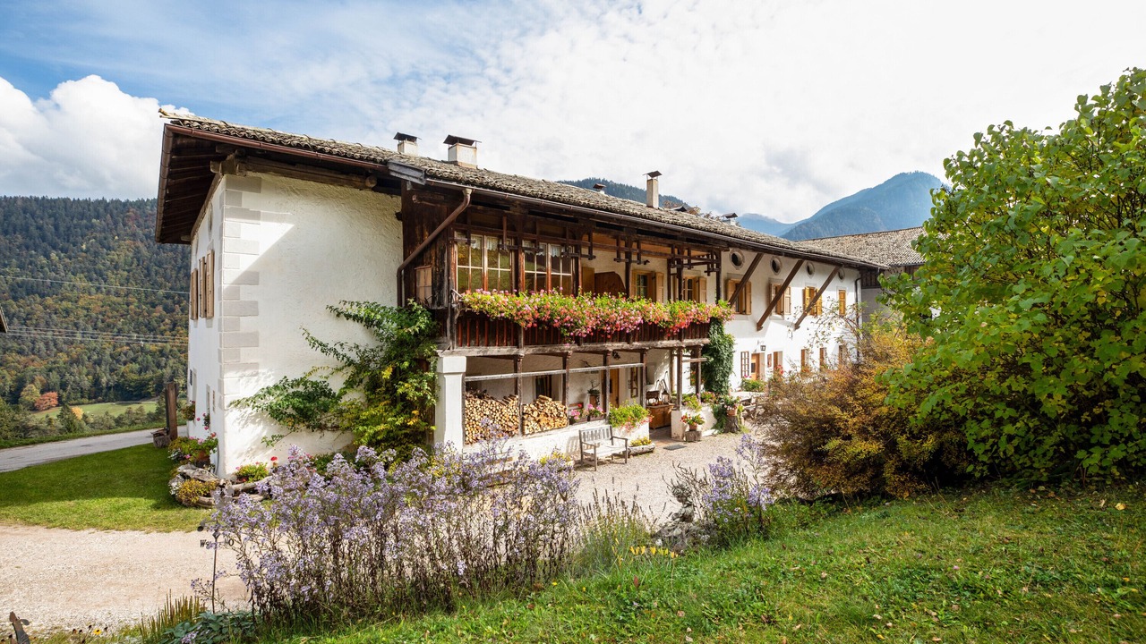 Photo of Outdoor in Montagna