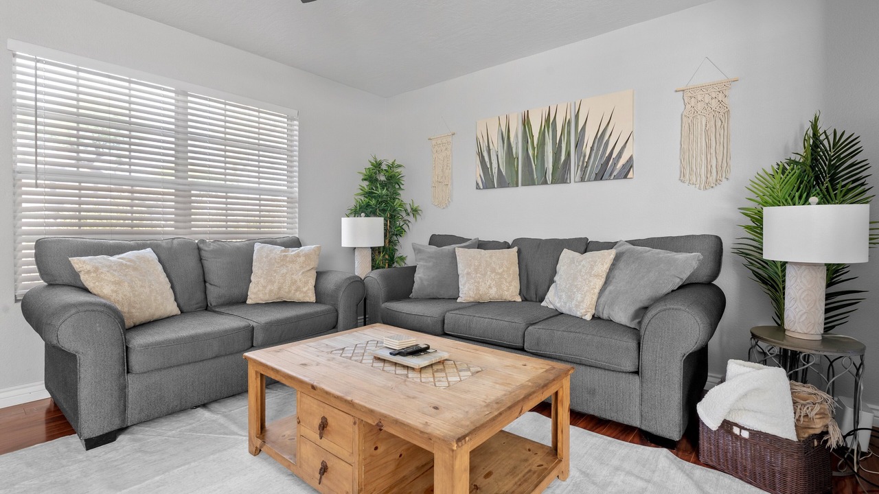 Photo of Livingroom in Chandler