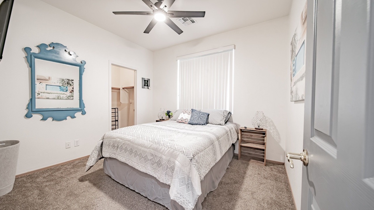 Photo of Bedroom in Rovey Farm Estates
