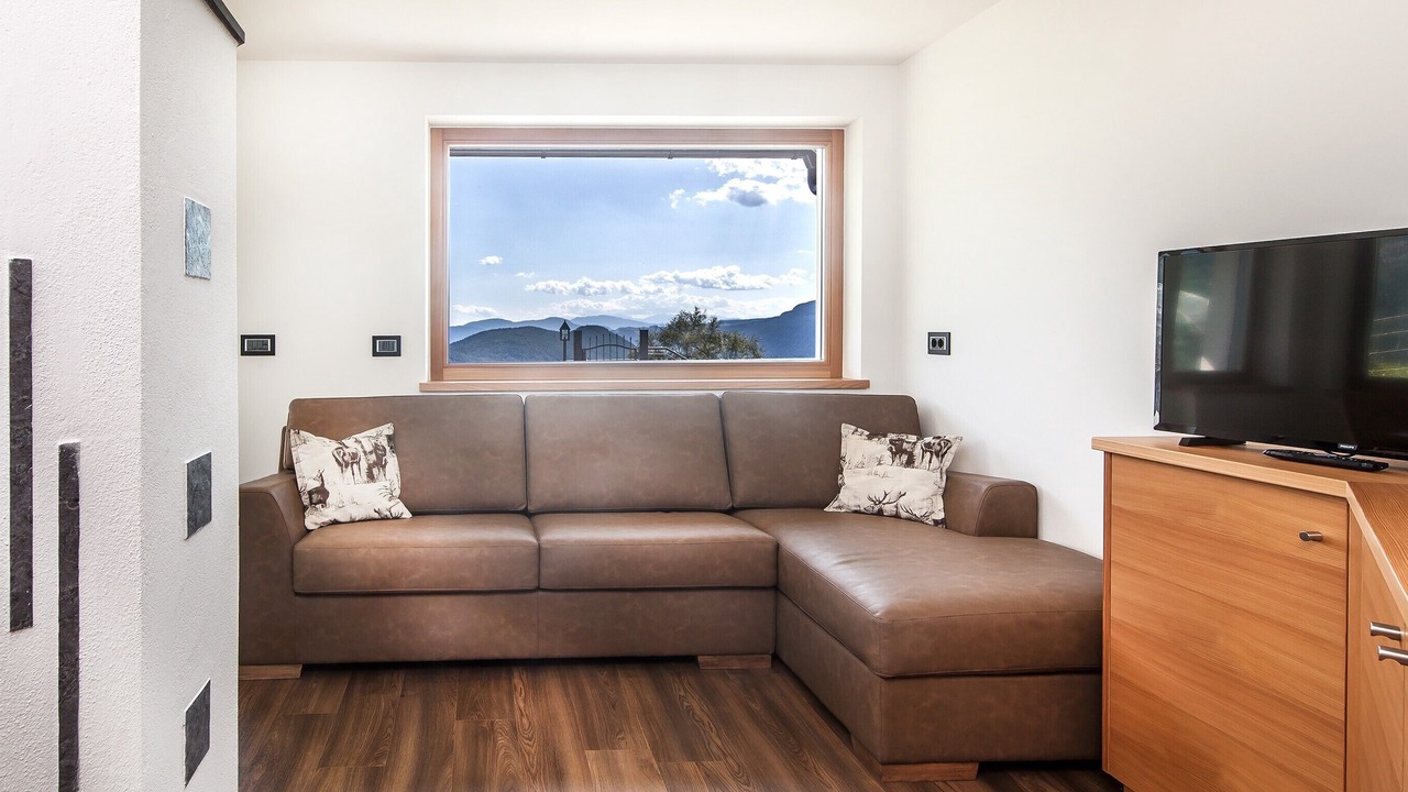 Photo of Livingroom in Laion