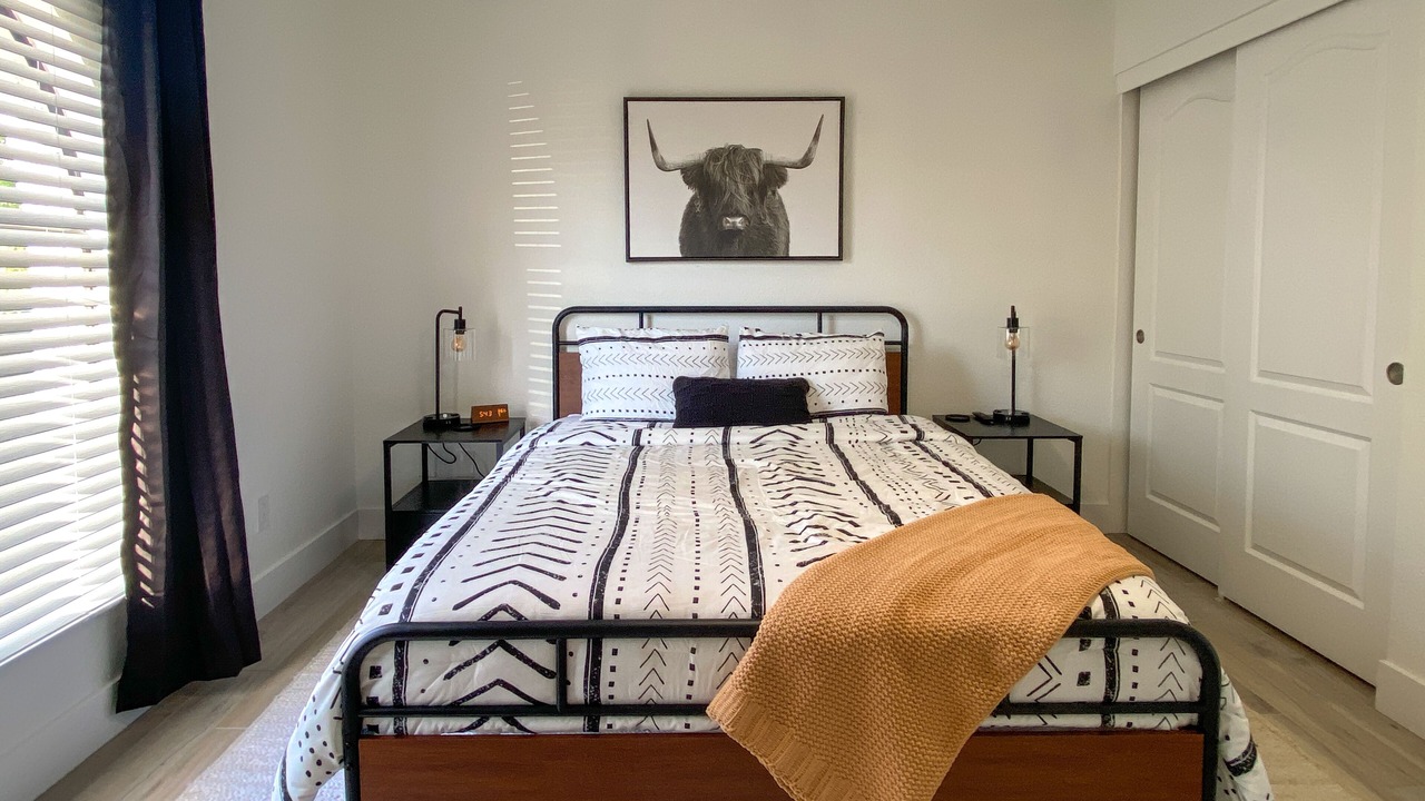 Photo of Bedroom in Glendale