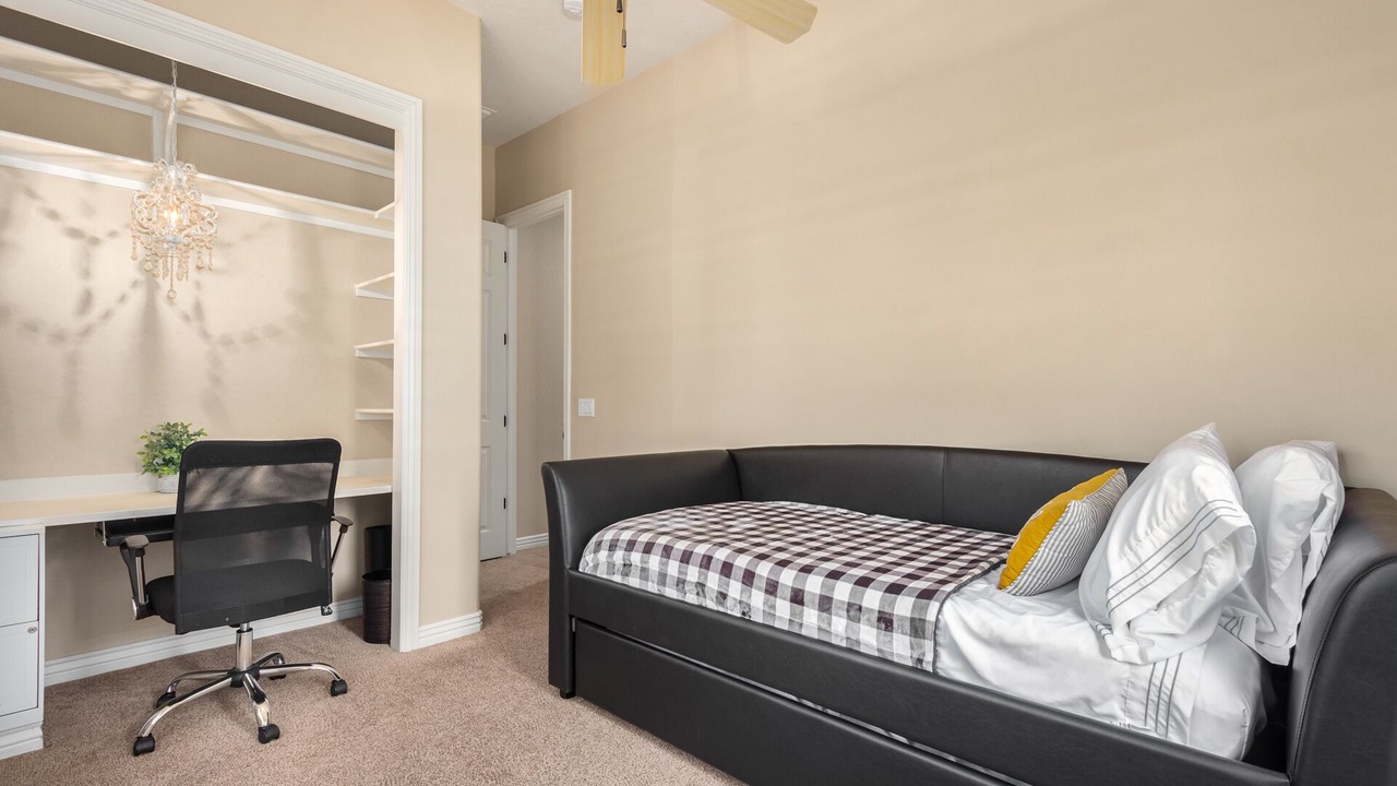 Photo of Bedroom in Litchfield Park