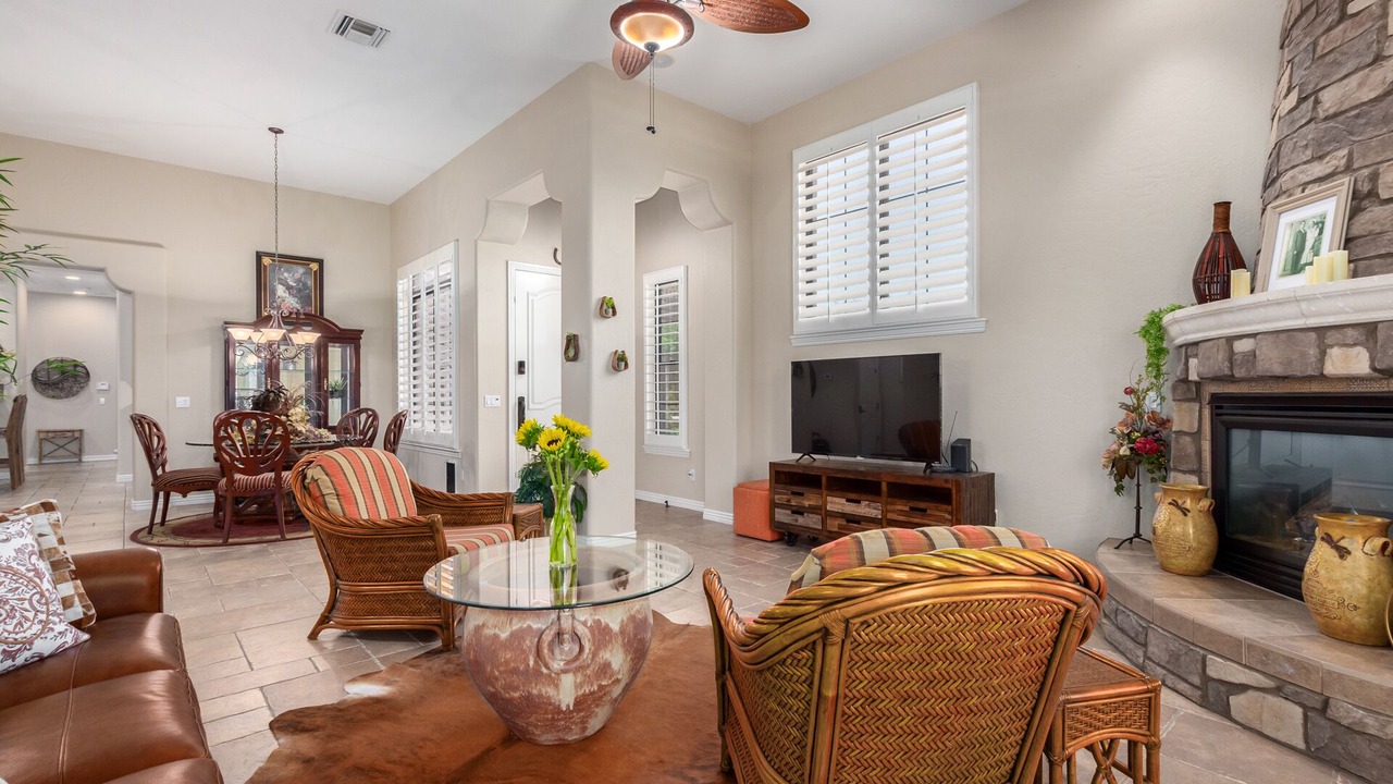 Photo of Livingroom in Litchfield Park