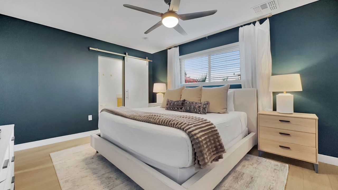Photo of Bedroom in Shalimar
