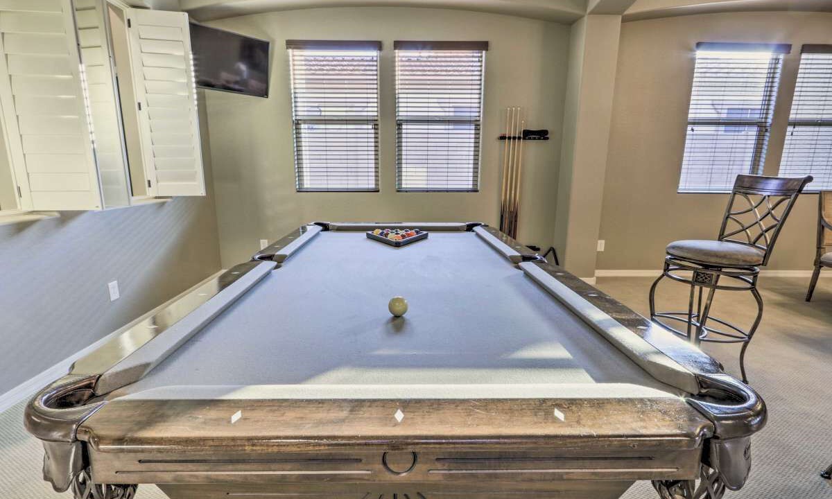 Photo of Bedroom in Montecito in Estrella