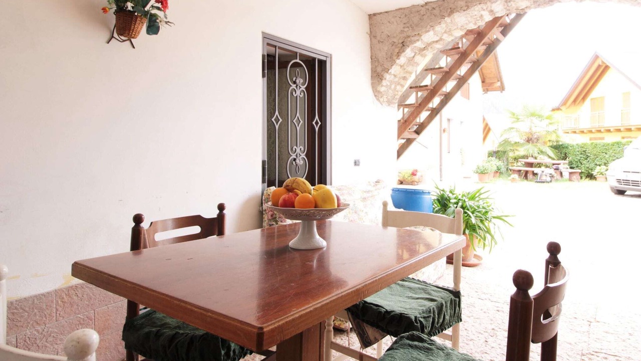 Photo of Patio Balcony in Ronzo-Chienis