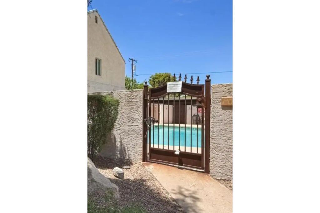 Photo of Outdoor in Village Grove
