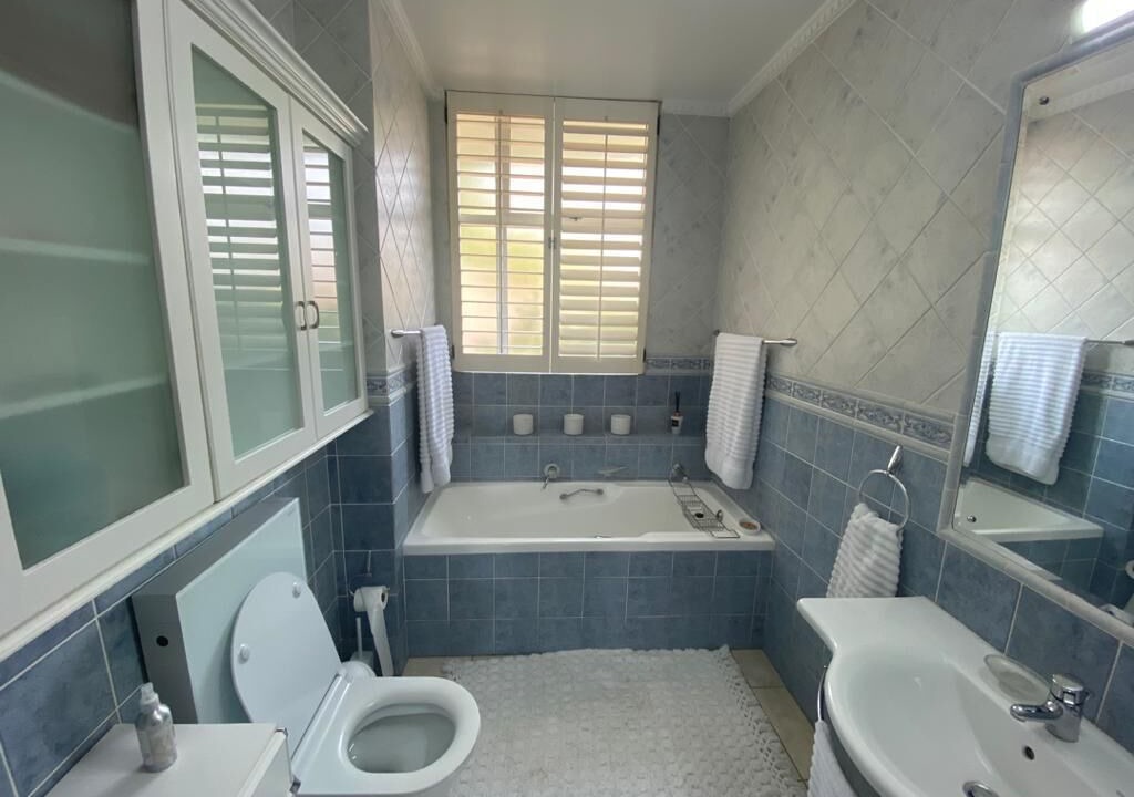 Photo of Bathroom in Umhlanga