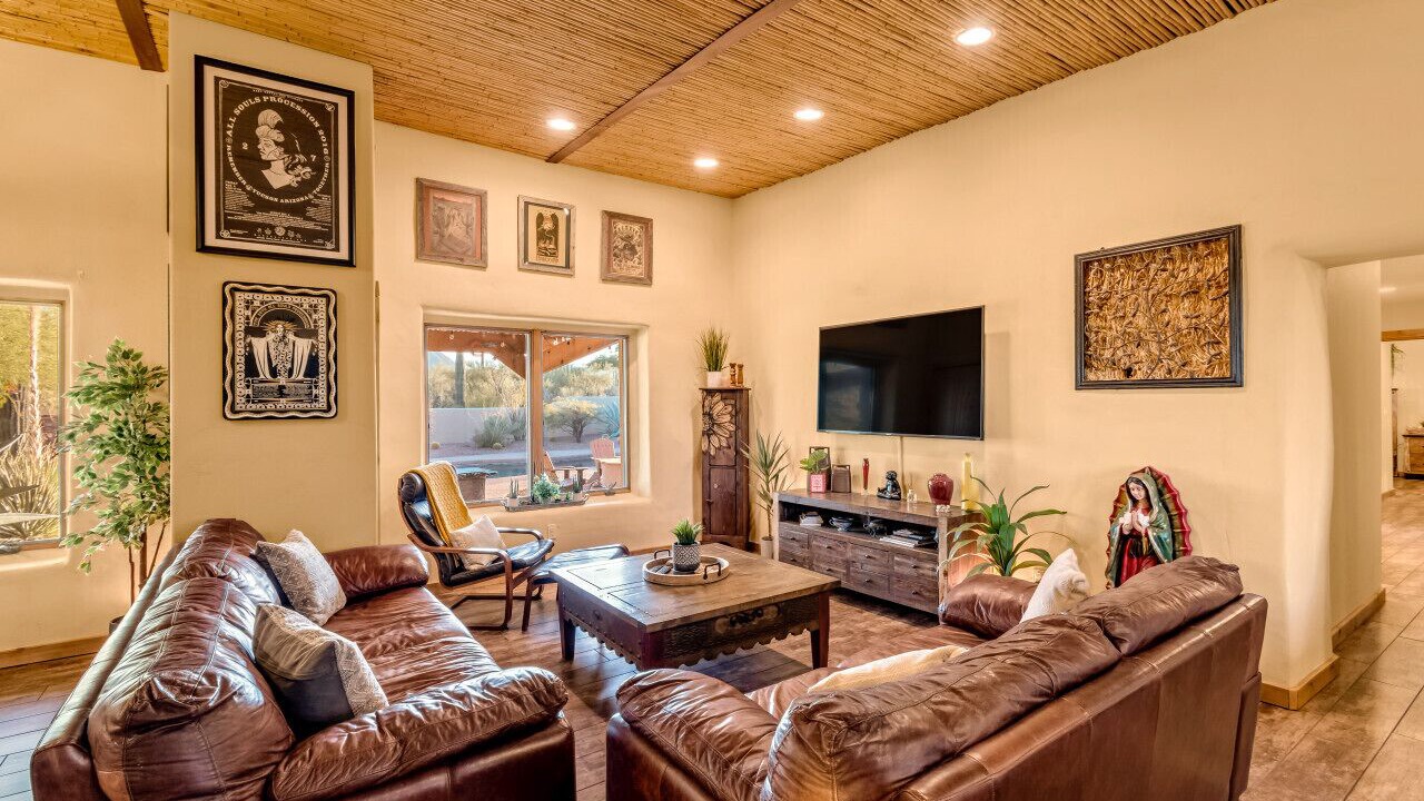 Photo of Livingroom in Tucson