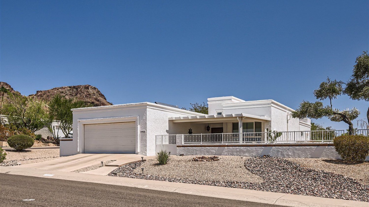 Photo of Outdoor in Hillcrest IX