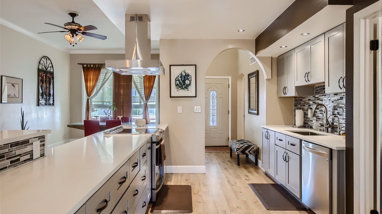 Photo of Kitchen in Hillcrest IX