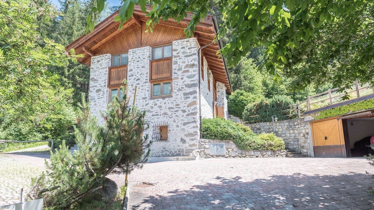 Photo of Outdoor in Mezzana