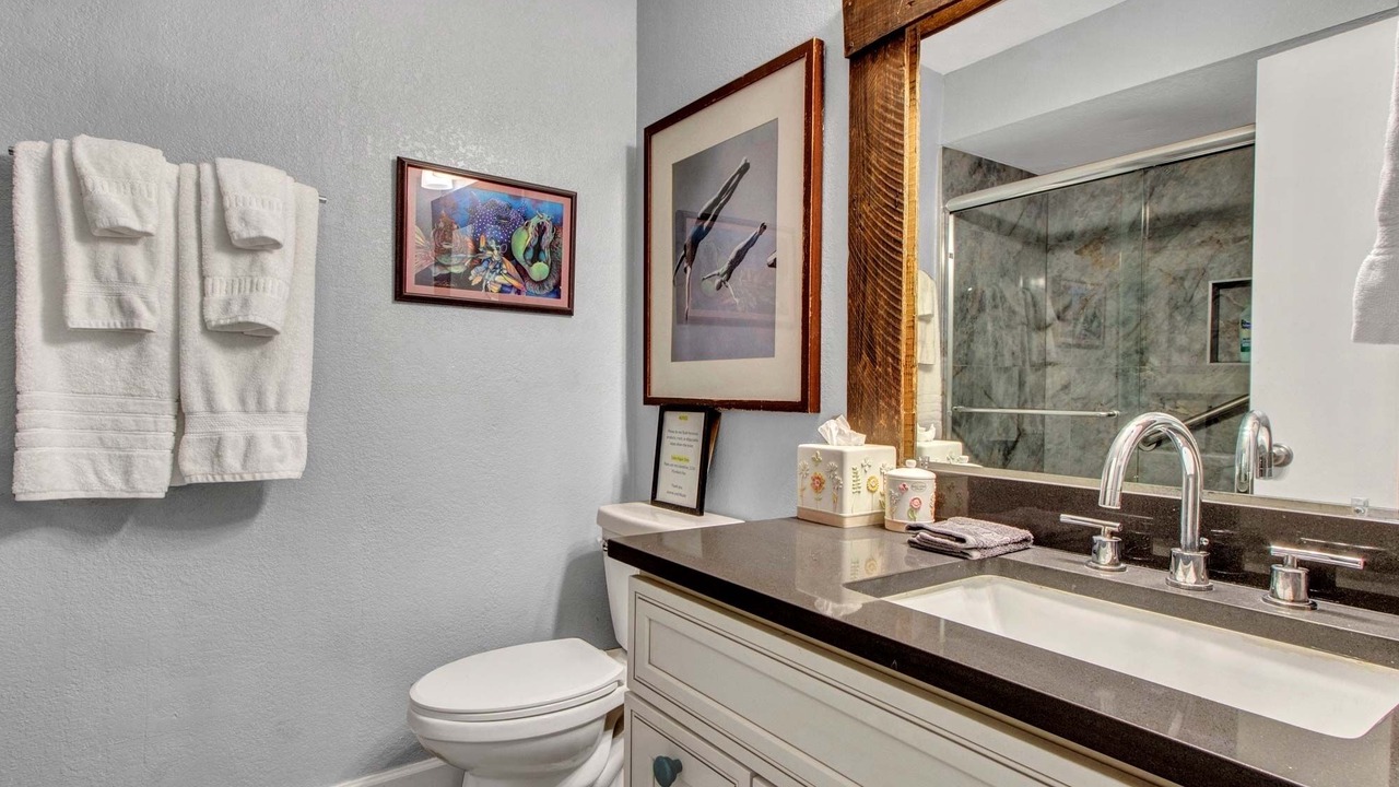Photo of Bathroom in Desert Shores