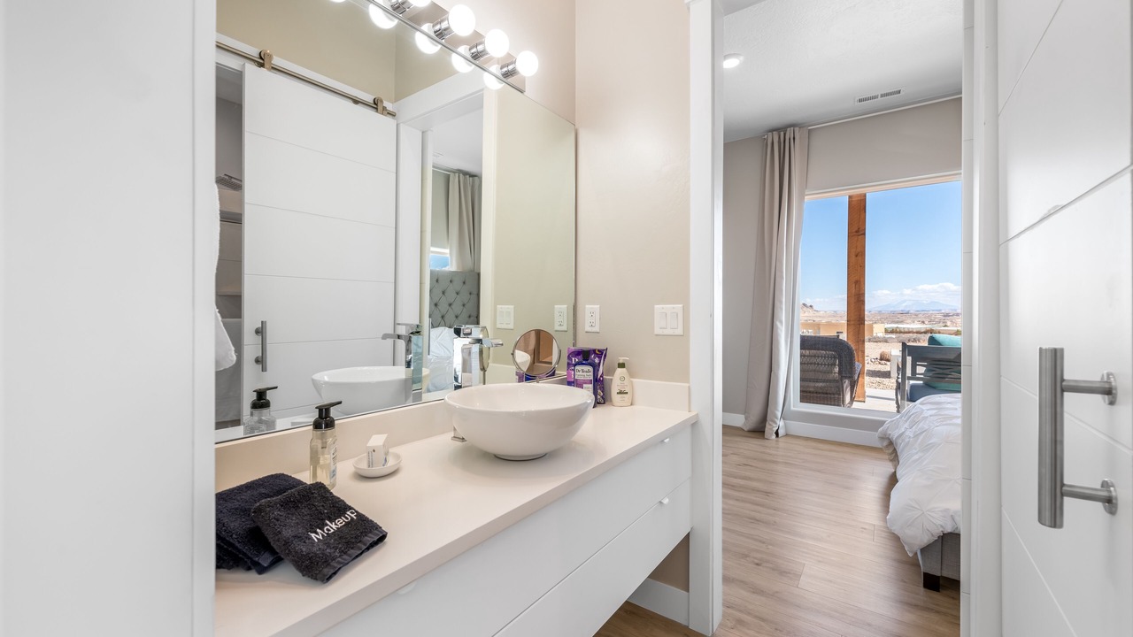 Photo of Bathroom in Big Water