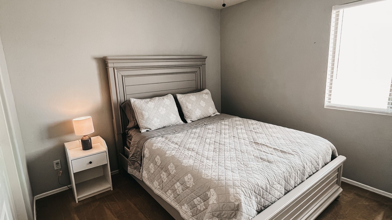 Photo of Bedroom in Estrella Village