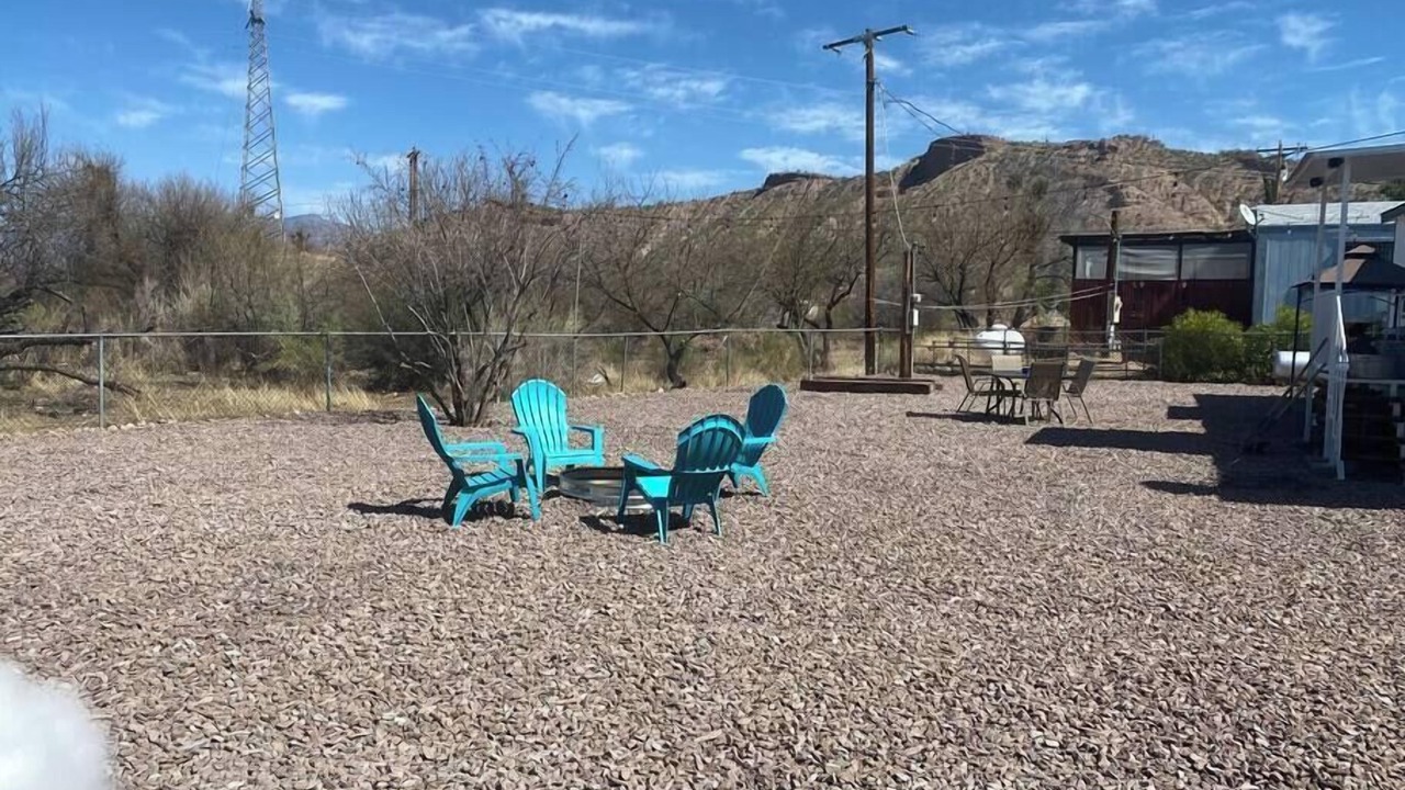 Photo of Others in Roosevelt