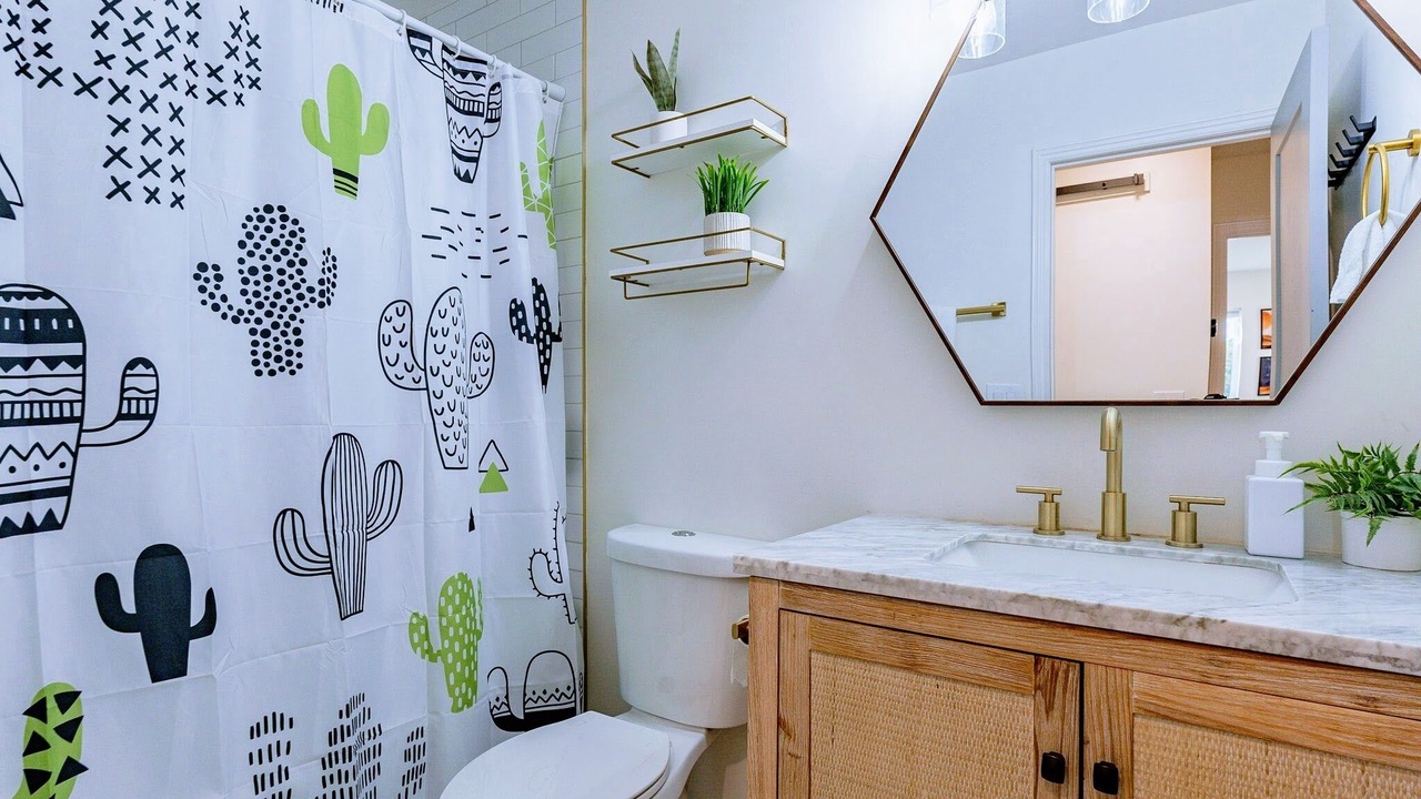 Photo of Bathroom in Papago Parkway