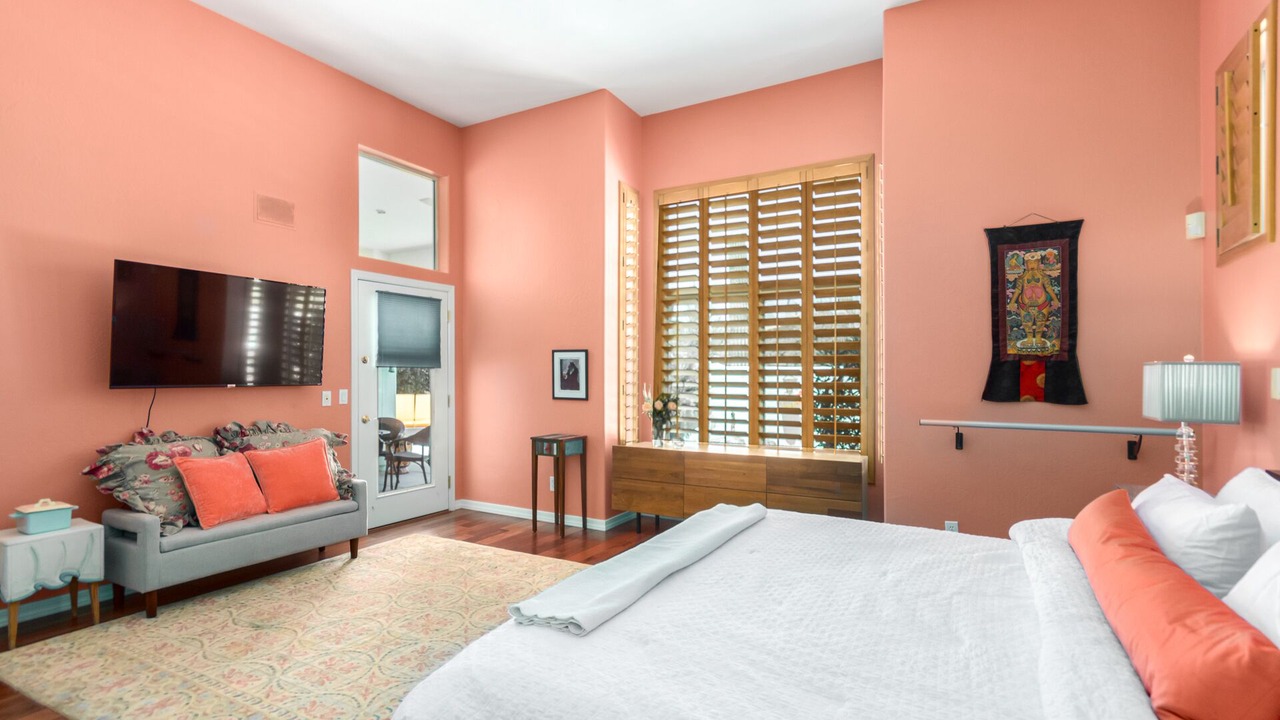 Photo of Bedroom in Central Scottsdale