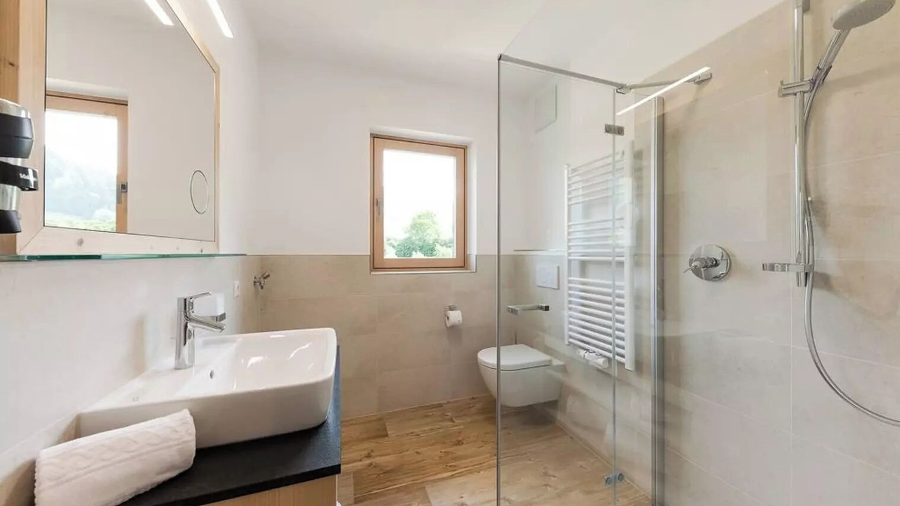 Photo of Bathroom in Gudon