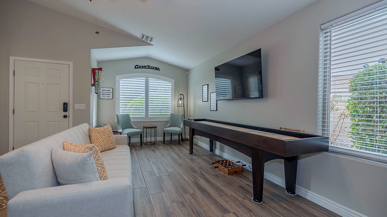 Photo of Livingroom in Oro Valley