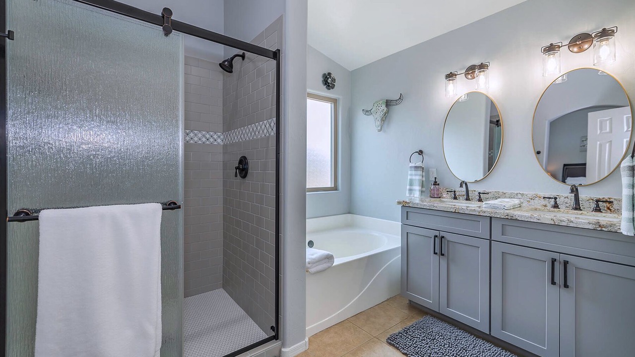 Photo of Bathroom in Oro Valley
