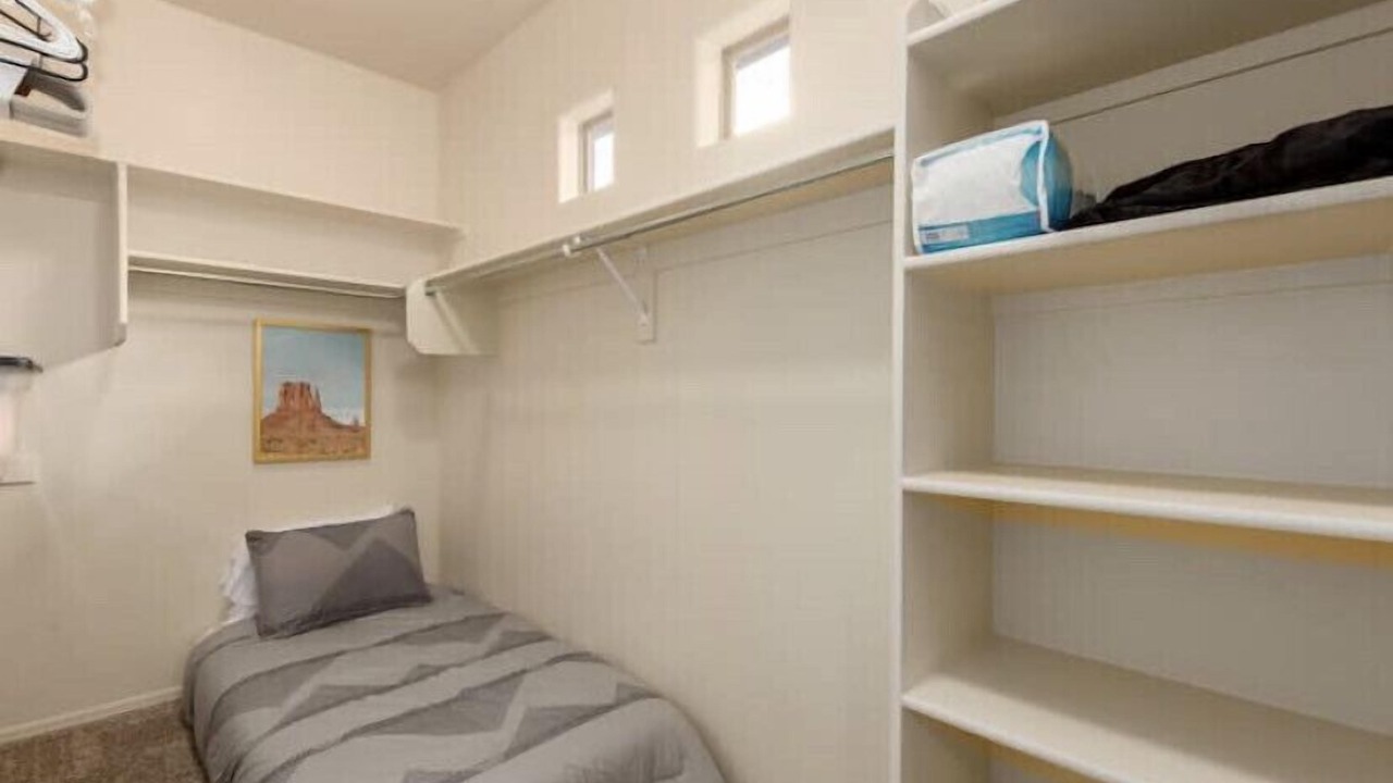 Photo of Bedroom in Central Scottsdale
