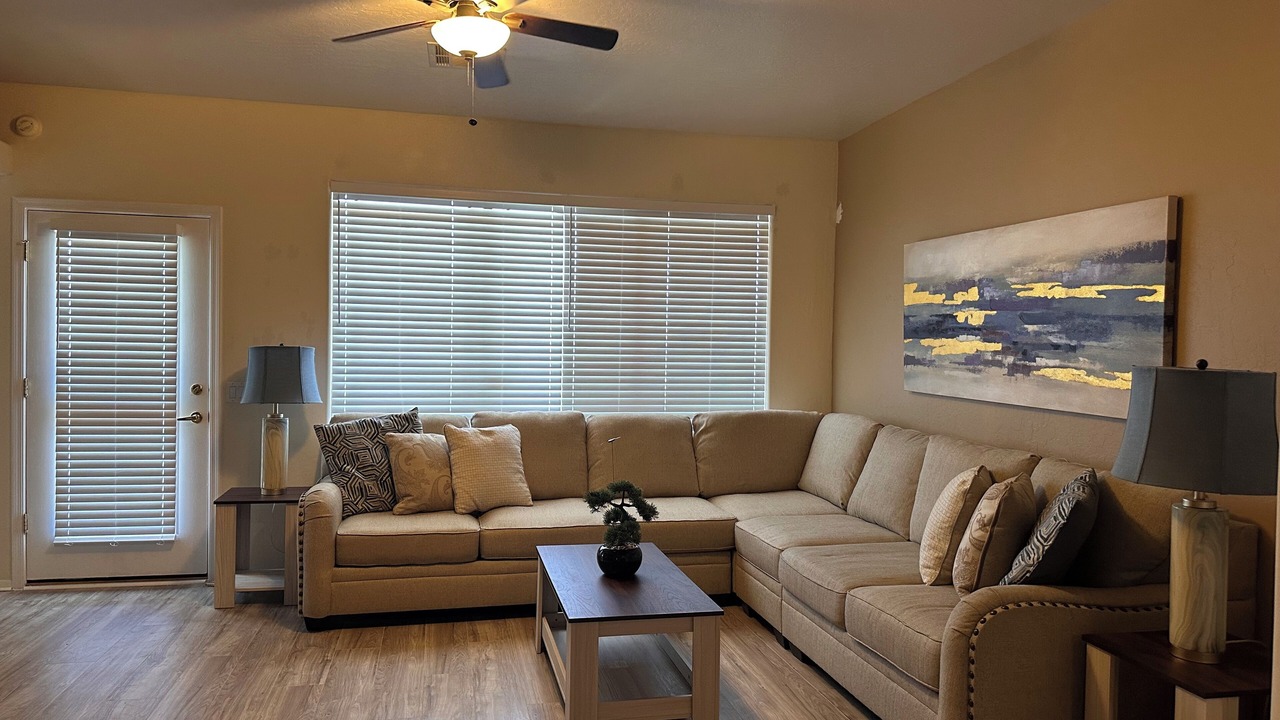 Photo of Livingroom in Central Scottsdale