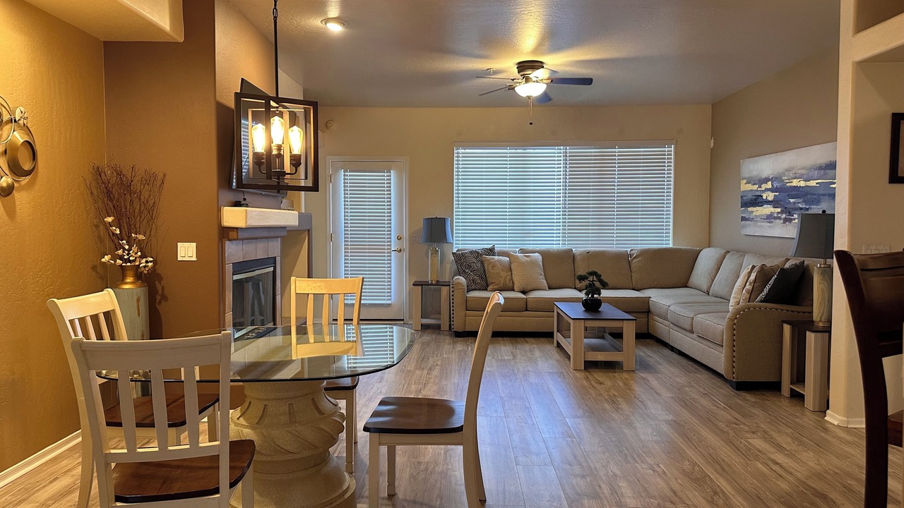 Photo of Livingroom in Central Scottsdale