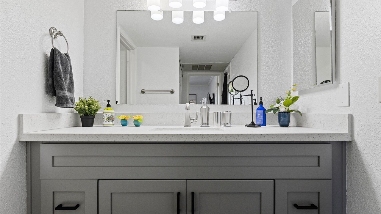 Photo of Bathroom in Paradise Valley Village