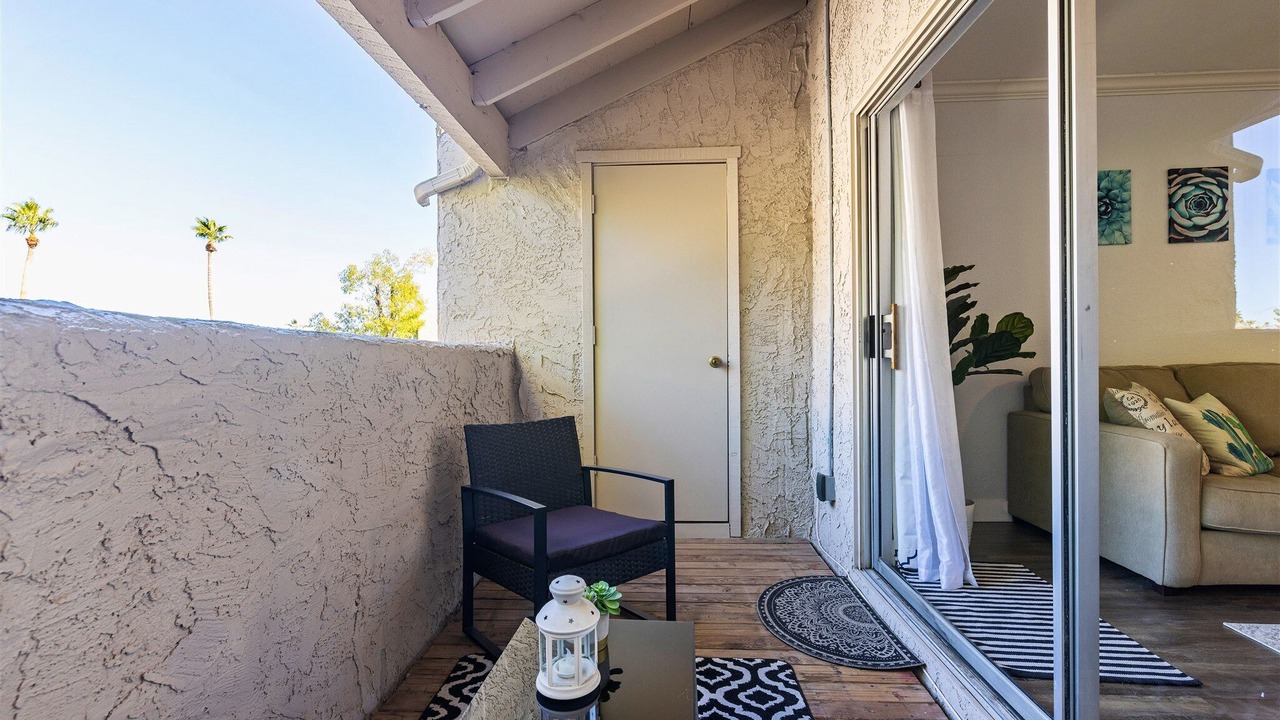 Photo of Patio Balcony in Paradise Valley Village