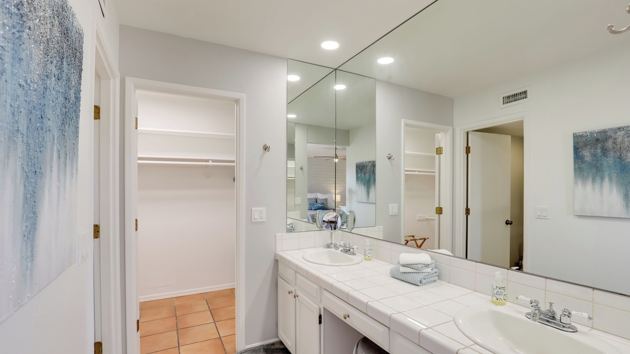 Photo of Bathroom in Catalina Del Rey