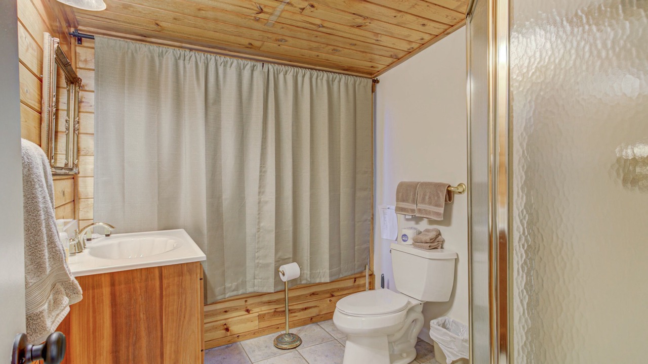 Photo of Bathroom in Christopher Creek