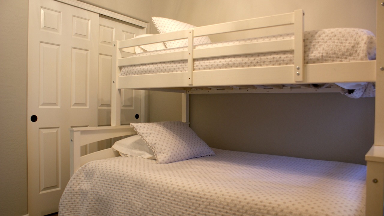 Photo of Bedroom in New Papago Parkway