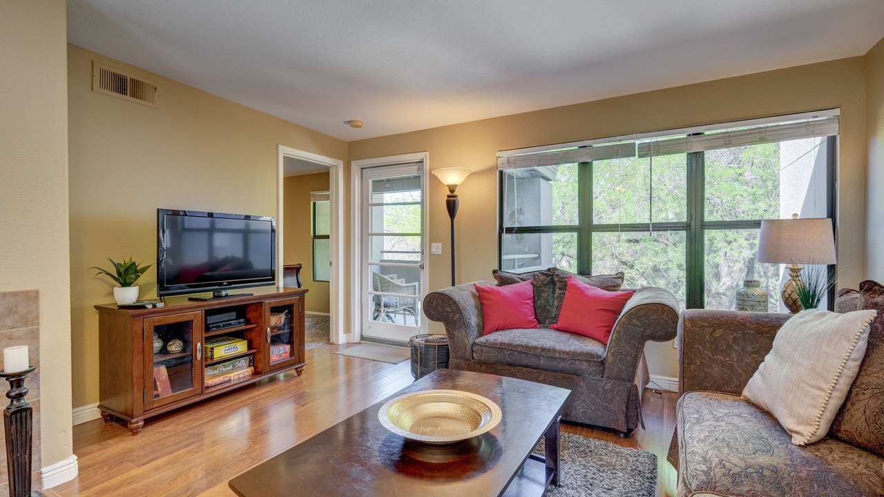 Photo of Livingroom in Tucson