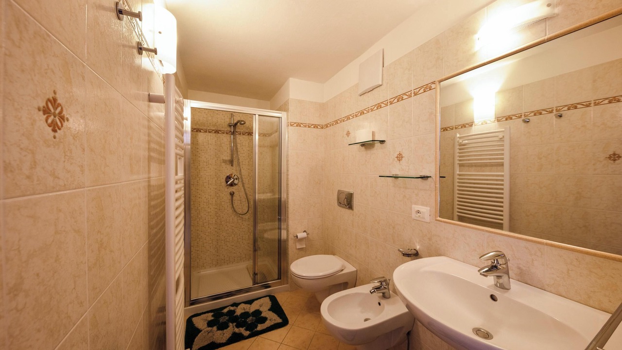 Photo of Bathroom in Moena