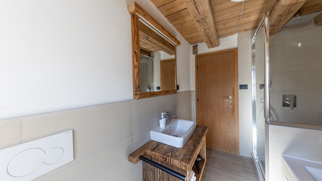 Photo of Bathroom in San Genesio Atesino
