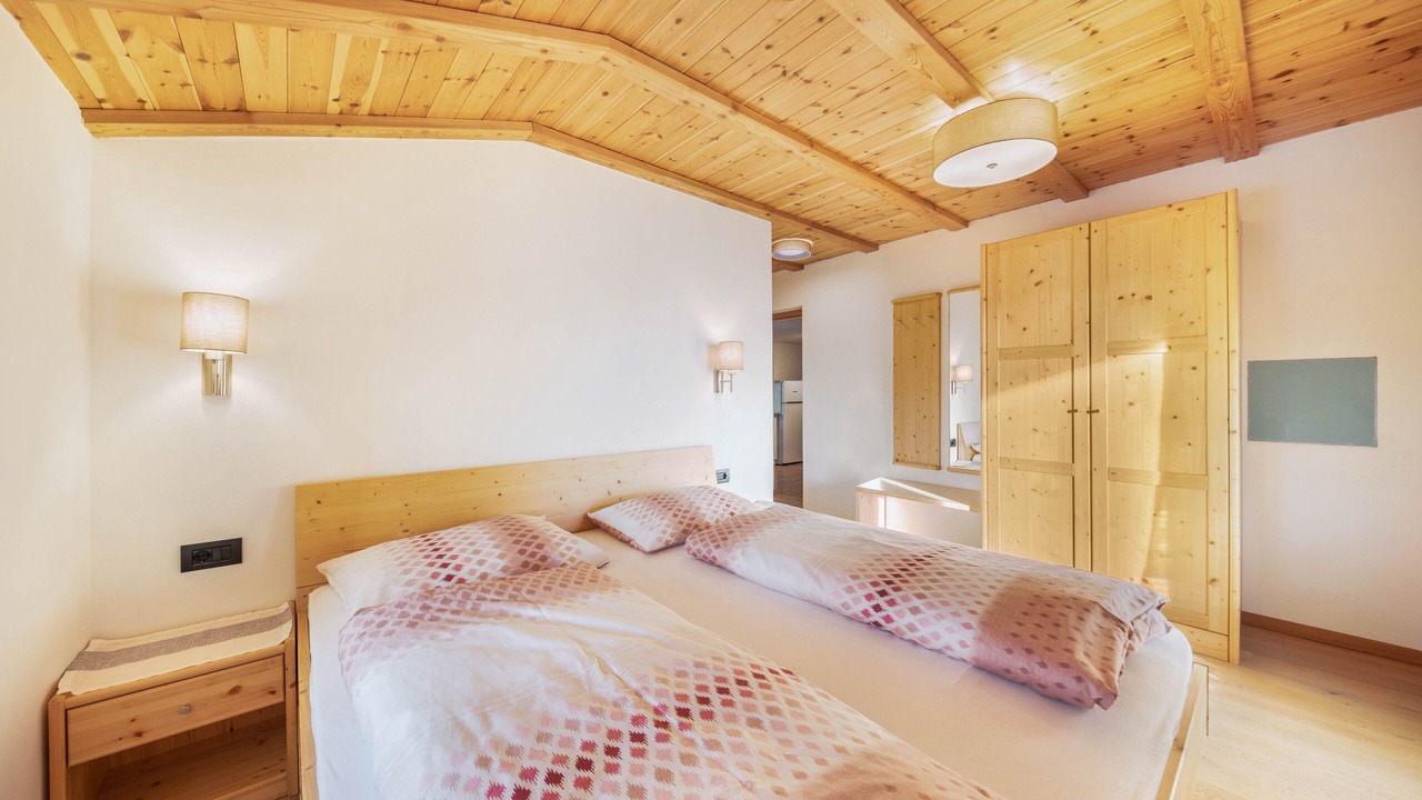 Photo of Bedroom in San Genesio Atesino