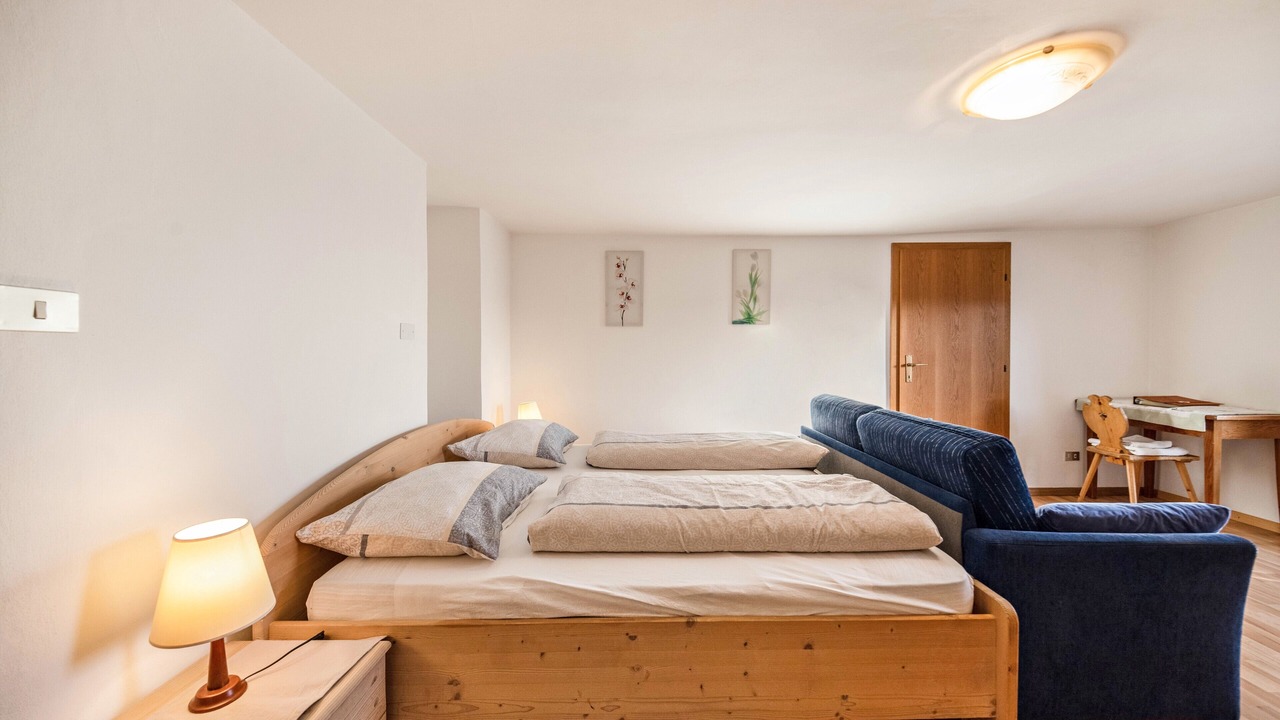 Photo of Bedroom in San Genesio Atesino