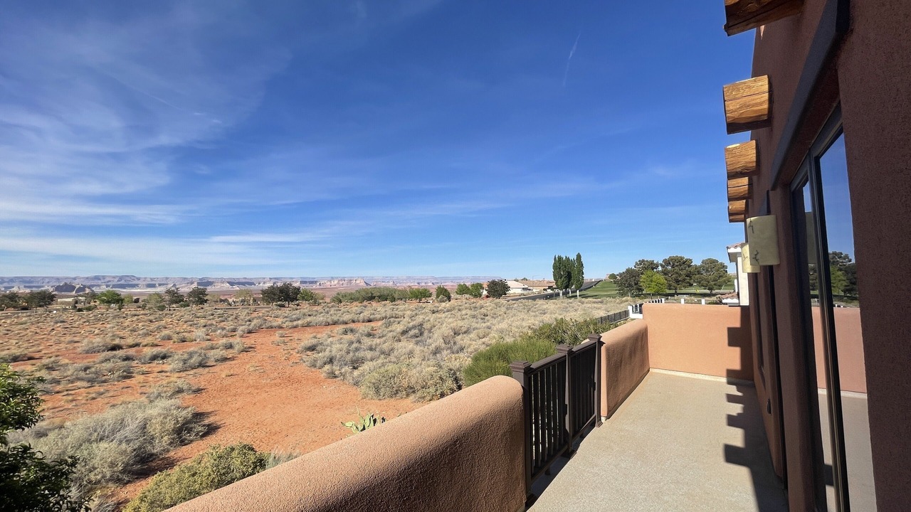 Photo of Outdoor in Page