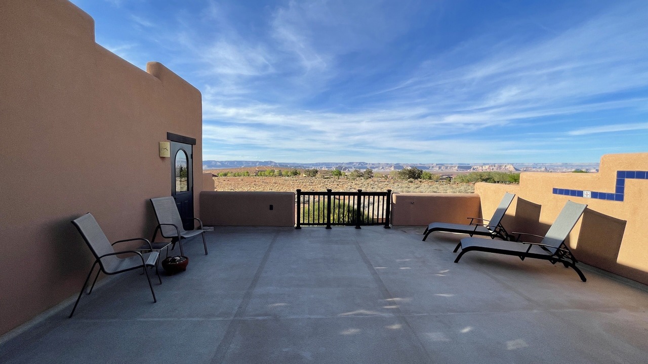 Photo of Patio Balcony in Page