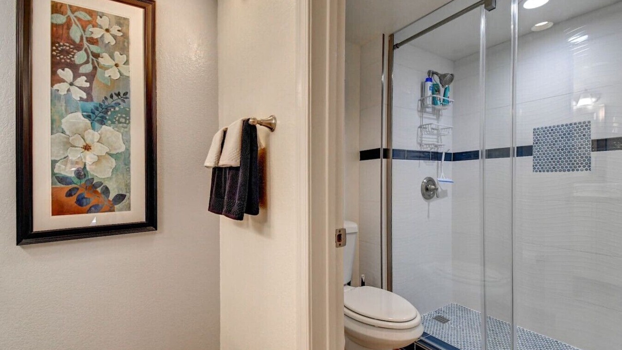 Photo of Bathroom in Paradise Valley Village