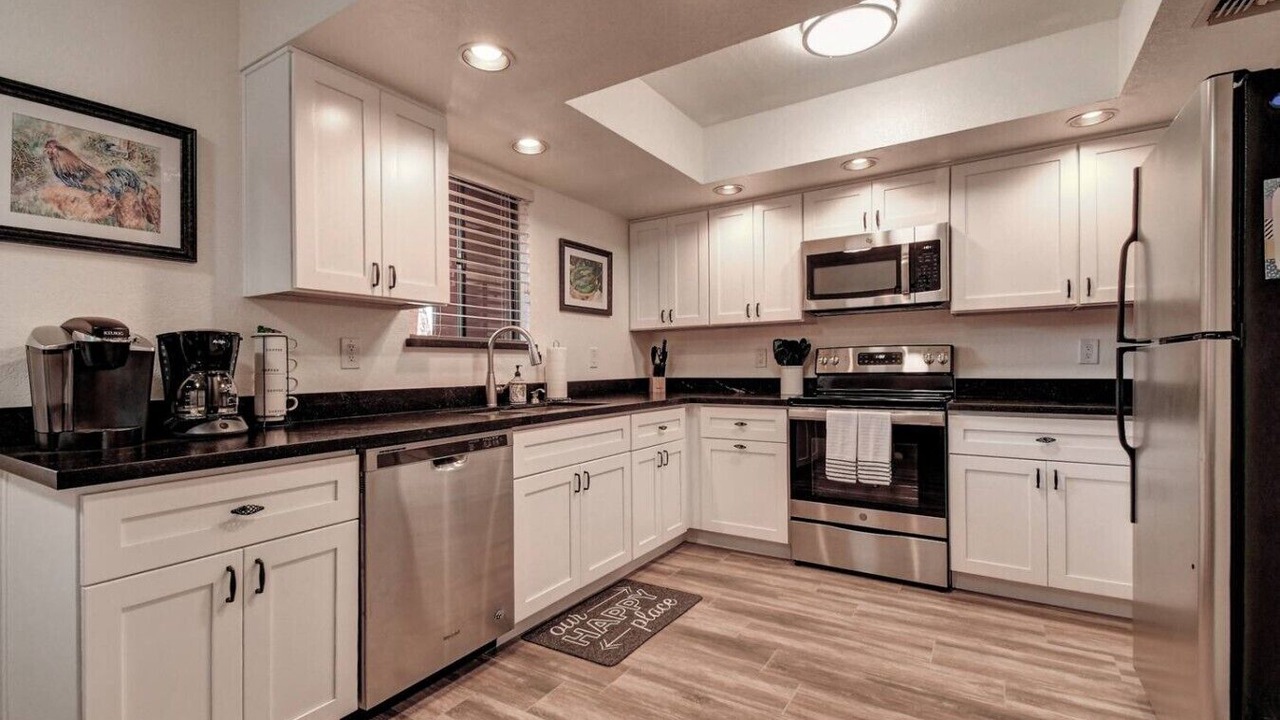 Photo of Kitchen in Paradise Valley Village