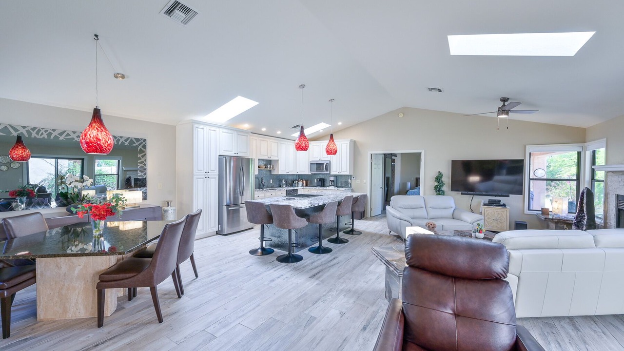 Photo of Livingroom in Tucson