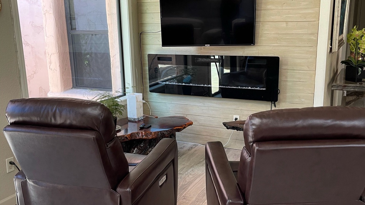 Photo of Livingroom in Tucson