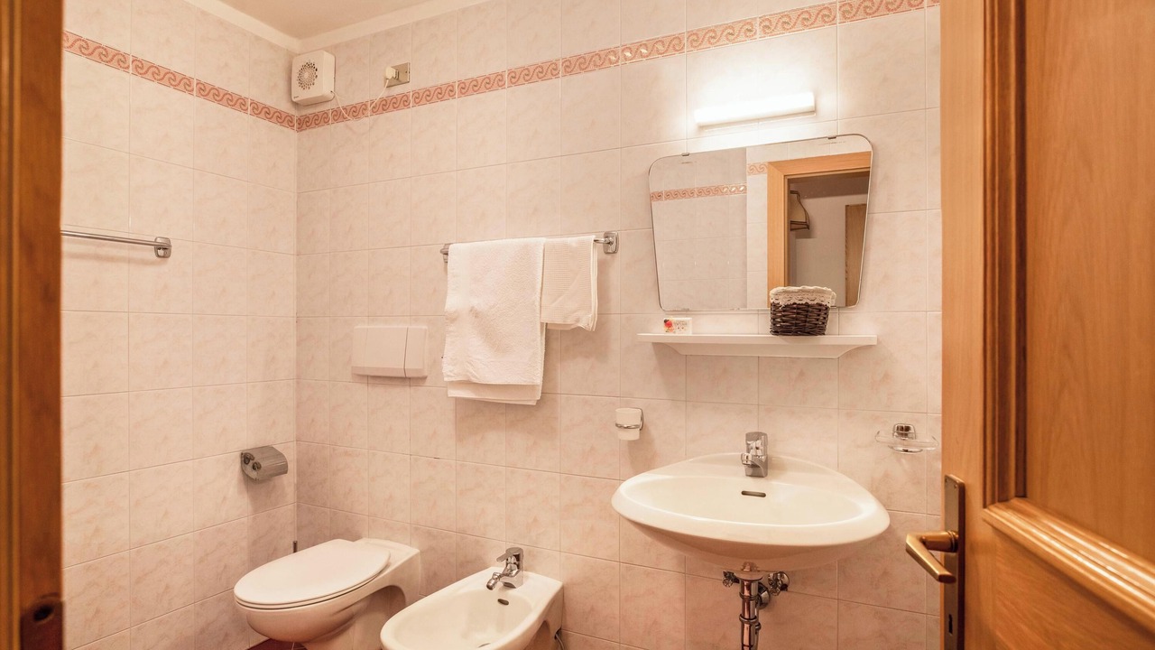 Photo of Bathroom in San Giovanni di Fassa