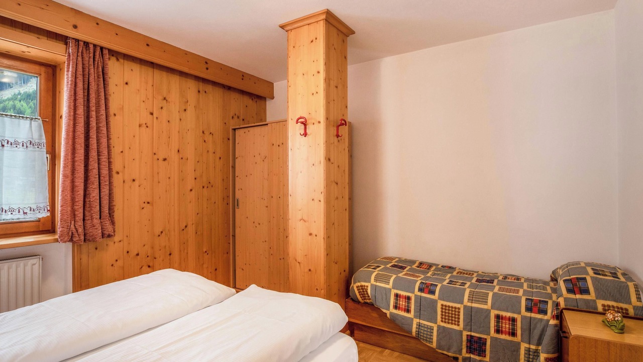 Photo of Bedroom in San Giovanni di Fassa