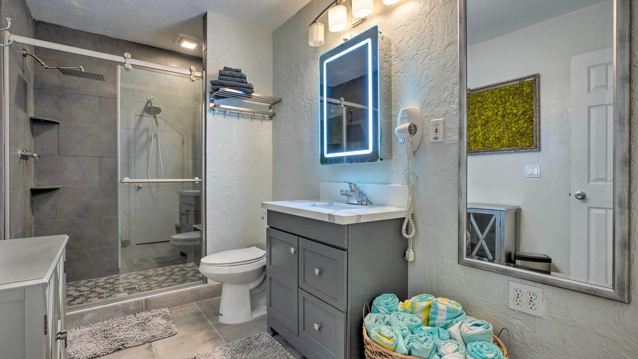 Photo of Bathroom in Laveen Village