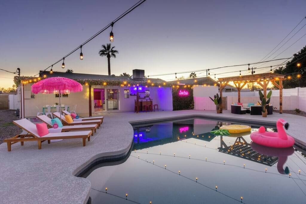 Photo of Outdoor in New Papago Parkway