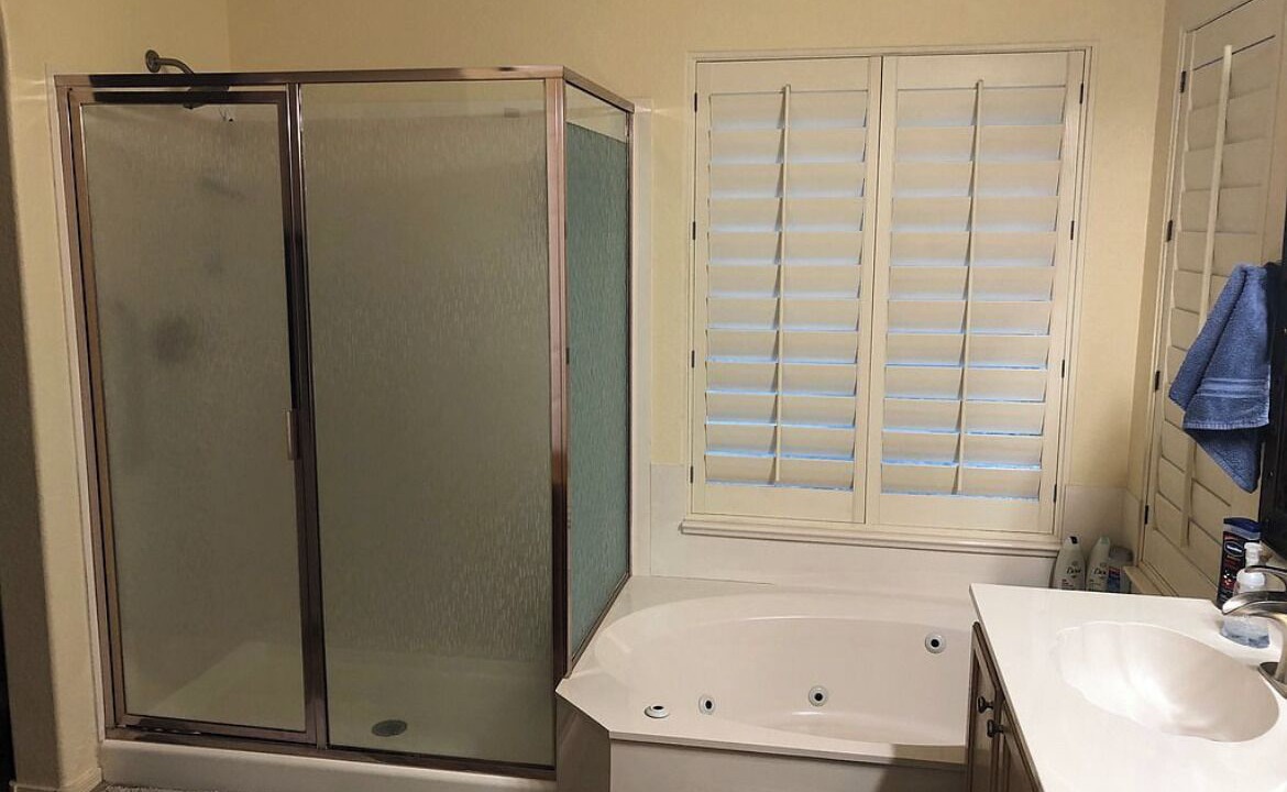 Photo of Bathroom in Gold Canyon