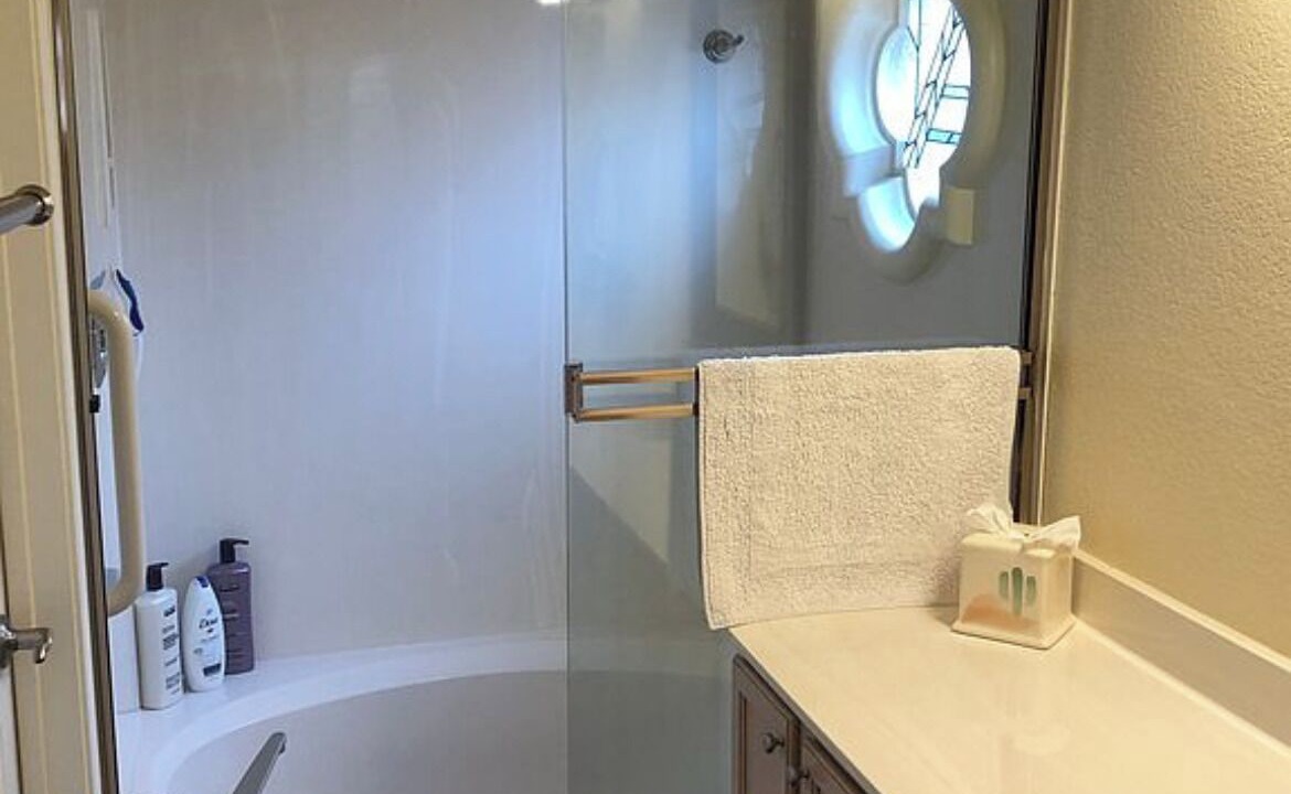Photo of Bathroom in Gold Canyon